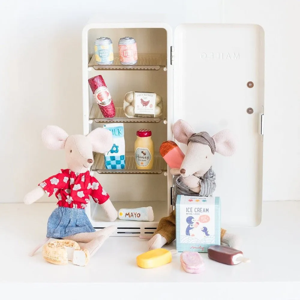Maileg miniature fridge - off white