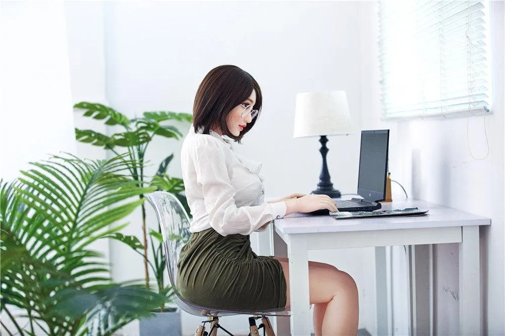 Mika E-Cup Irontech Sex Doll