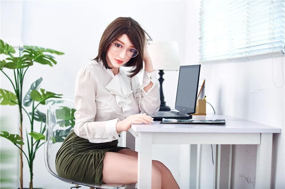 Mika E-Cup Irontech Sex Doll